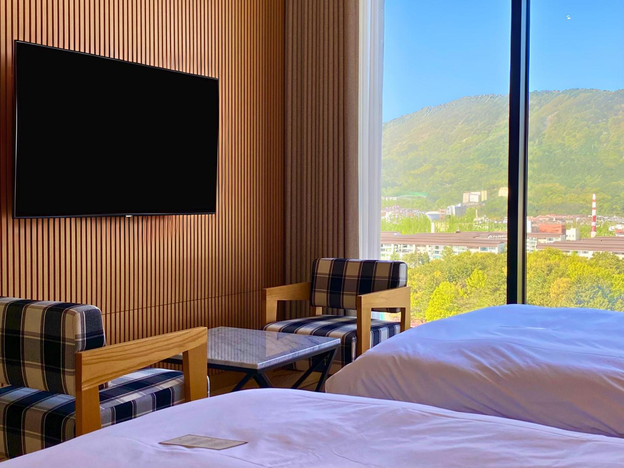 Hotel Avenue Changwon Exterior foto