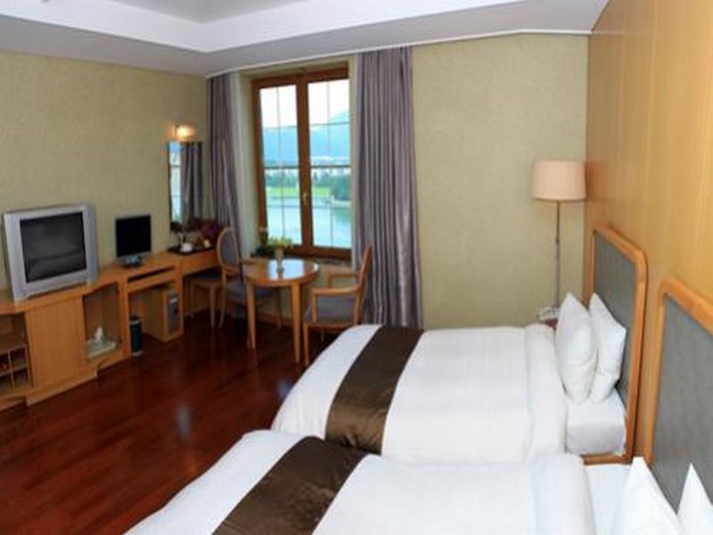 Hotel Avenue Changwon Exterior foto